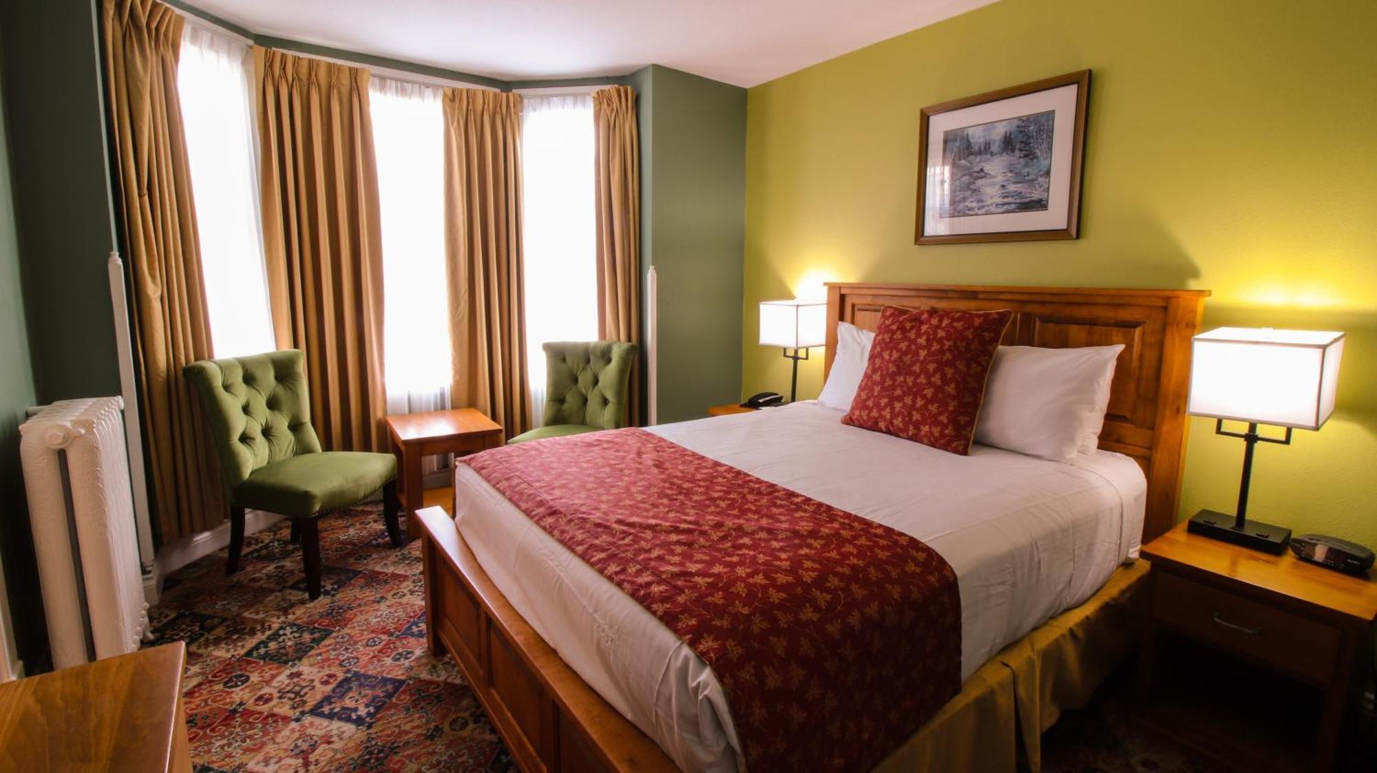 James Bay Inn Hotel, Suites & Cottage Виктория Екстериор снимка